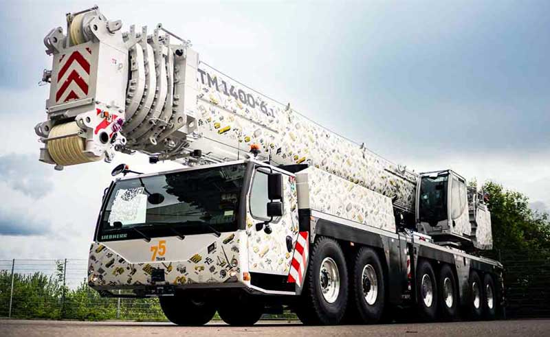 Liebherr Unveils World’s Most Powerful Six-Axle Crane