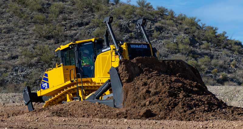 9 Incredible Features of the Komatsu D175AX-10 That Make It a Heavy-Duty Bulldozer Beast